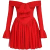 Alana Scarlet off-shoulder jurk