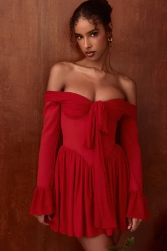 Alana Scarlet off-shoulder jurk