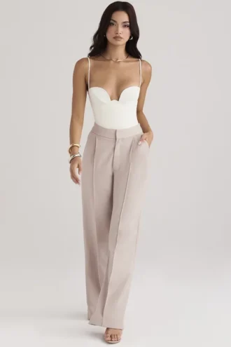 Alivia beige losse pasvorm-broek