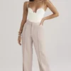 Alivia beige losse pasvorm-broek