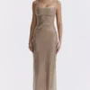 Alondra Cafe Au Lait maxi-jurk met kralen – Limited Edition