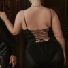 Amirah zwarte midi-jurk met kristallen versiering