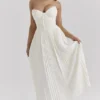 Amorata ivoorkleurige geplooide maxi-jurk