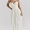 Amorata ivoorkleurige geplooide maxi-jurk