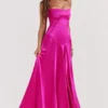Anabella Fuchsia Maxi-jurk met vetersluiting
