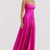 Anabella Fuchsia Maxi-jurk met vetersluiting