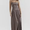 Anabella rookkleurige maxi-jurk met vetersluiting