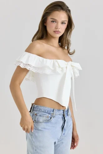 Aria Wit stretchkatoenen off-shoulder korset met ruches
