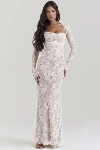 Artemis Vintage crèmekleurige kanten maxi-jurk