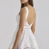 Ava White op maat gemaakte kanten katoenen mini-zomerjurk met Broderie Anglaise