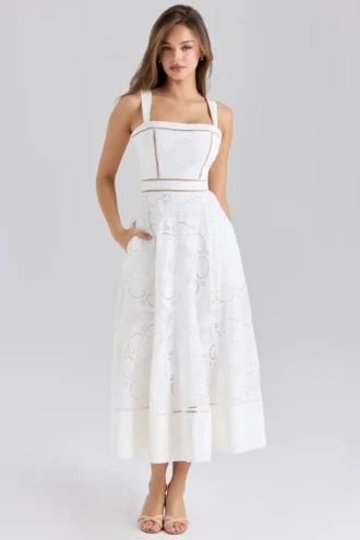 Ava witte midi-jurk van stretchkatoen met broderie anglaise