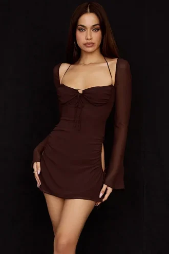 Baby Chocoladebruine Chiffon Mini-Halterjurk met Uitsnijdingen