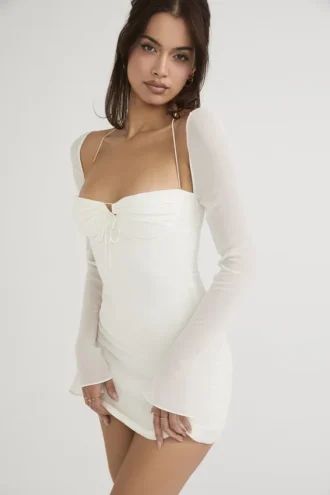 Babydoll ivoorkleurige chiffon halter mini-jurk
