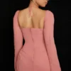 Babyroze chiffon mini-jurk met uitsnijdingen en halternek