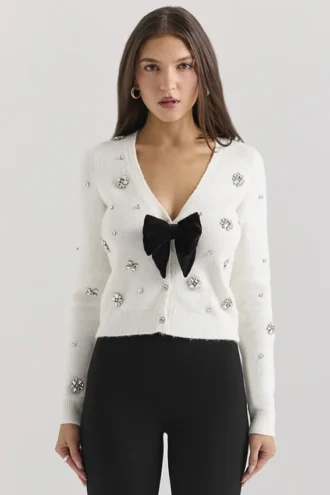 Beaubella Ivoor Zacht Mohair Versierd Vesten