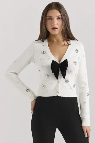 Beaubella Ivoor Zacht Mohair Versierd Vesten