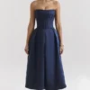 Bellina middernachtblauwe strapless midi-jurk met afneembare strikken