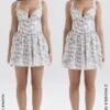 Brigitte mini-jurk met Engels porseleinprint en korset