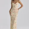 Calista perzikkleurige maxi-jurk met bloemenprint en mesh