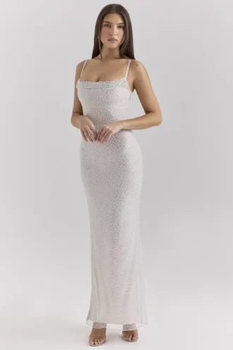 Calla zilveren maxi-jurk met parelversiering