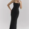 Calla zwarte maxi-jurk met parelversiering