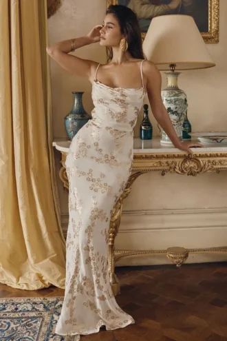 Capriana witte & gouden jacquard satijnen avondjurk