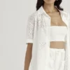 Carrie wit broderie anglaise overhemd