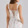Chiarina midi-jurk met rozenprint en knoopsluiting