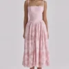 Chloe Roze katoenen midi-zomerjurk met broderie anglaise-kant