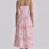 Chloe Roze katoenen midi-zomerjurk met broderie anglaise-kant