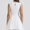 Claretta witte geplooide katoenen mini-jurk
