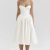 Coco Vintage ivoorkleurige satijnen midi-jurk