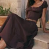 Cora rijkbruine midi-rok met plooien