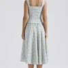 Cora zachtblauwe katoenen midi-rok met vintage bloemenprint
