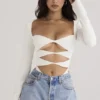 Danica witte Body’s met uitsnijdingen