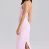 De Hourglass Baby Pink Midi Bandage Jurk
