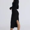 De Naomi zwarte midi-jurk met lange mouwen en bandage-effect