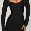 De Naomi zwarte midi-jurk met lange mouwen en bandage-effect