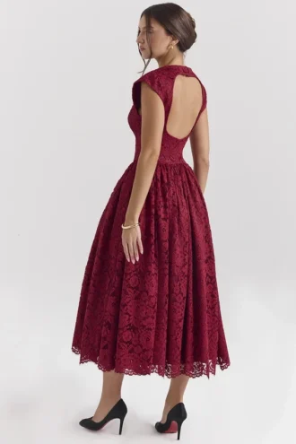 Debutante Berry Lace rugloze midi-jurk