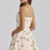 Dolly ivoorkleurige vintage rozenprint katoenen uitlopende mini-zomerjurk