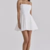 Dolly witte katoenen mini-zomerjurk met uitlopende rok
