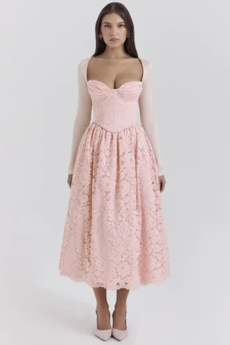 Duchess Ballerina roze kanten Korsetten, Rokken en Bolero’s
