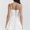 Elara witte mini-jurk met broderie anglaise