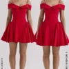 Elida Scarlet mini-jurk met blote schouders