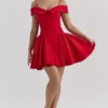Elida Scarlet mini-jurk met blote schouders
