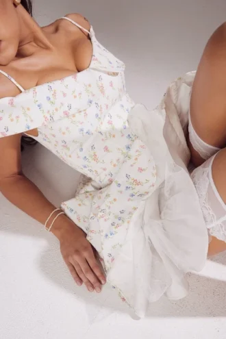 Elida witte mini-korsettenjurk met bloemenprint