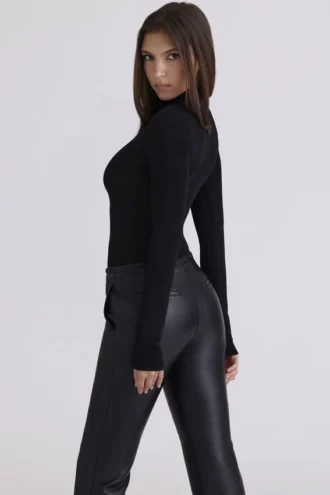 Eliena Zwarte Body’s met hoge hals en lange mouwen