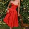 Elizabeth Italiaanse Tomato strapless midi-zomerjurk