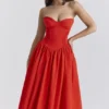 Elizabeth Italiaanse Tomato strapless midi-zomerjurk