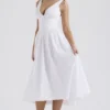 Emmelina witte katoenen korsetjurk voor de zomer